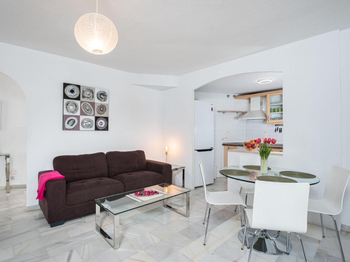 Portside By Interhome Lägenhet Estepona